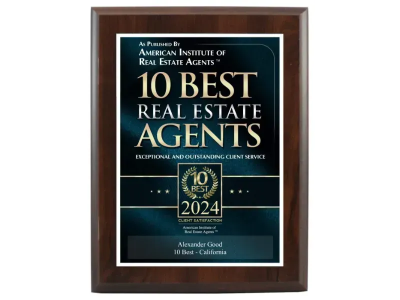 Award for 10 Best Real Estate Agent 2024